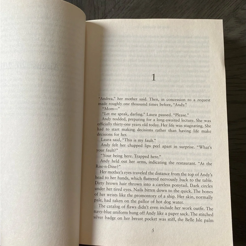 Pieces of Her by Karin Slaughter - Picture 3 of 3